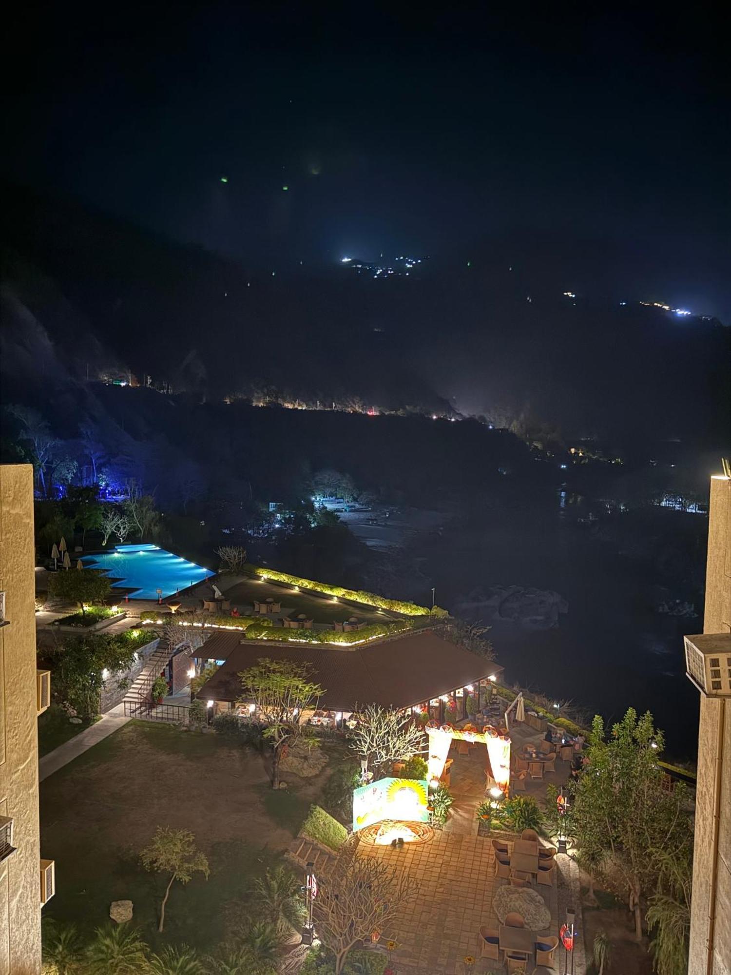 Luxury Aloha Majestic Apartments Rishīkesh Exterior foto