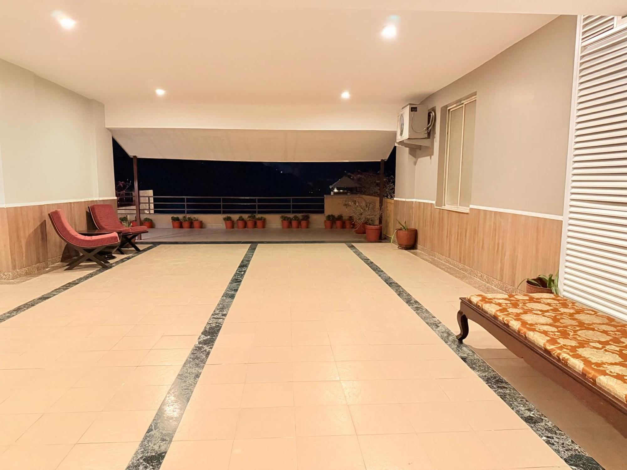 Luxury Aloha Majestic Apartments Rishīkesh Exterior foto